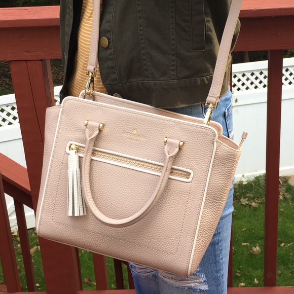 kate spade Handbags - NWT KATE SPADE CHESTER STREET SMALL ALLYN